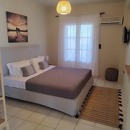 Fereniki Lemnos Suites-2